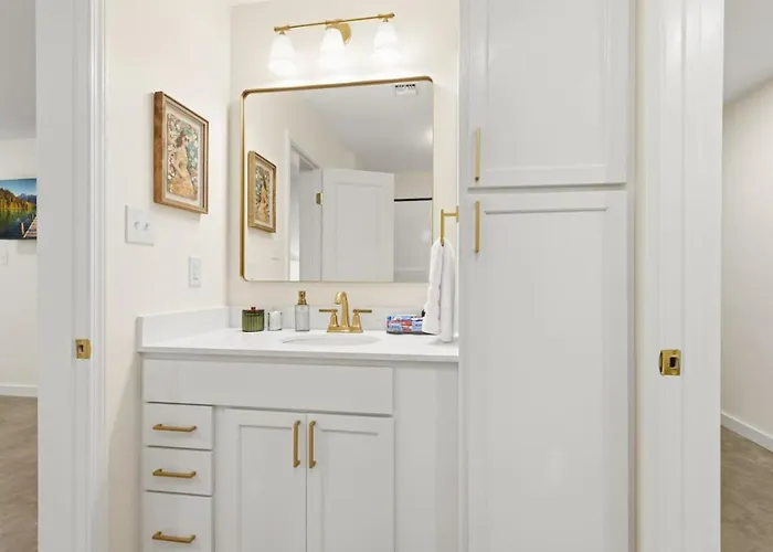 Holiday home Canal Inn-king-cajun Luxury-near Downtown-chic Lafayette