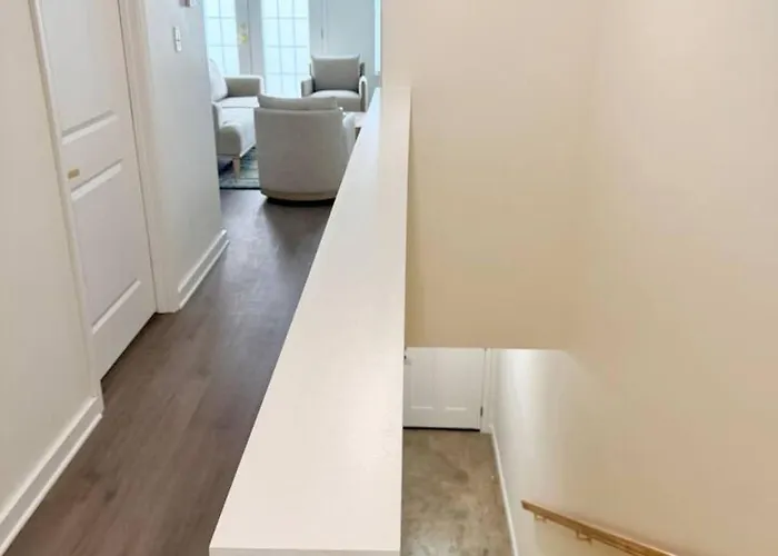 Holiday home Canal Inn-king-cajun Luxury-near Downtown-chic *